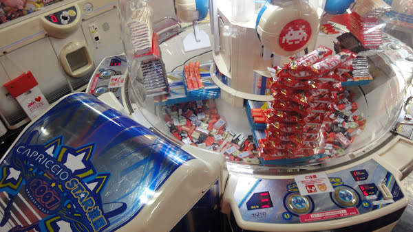 a scooping game with kit kat bar prizes